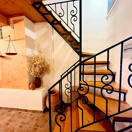 Hébergement de vacances Kansoneta-traditional Mansion In Gastouri Village