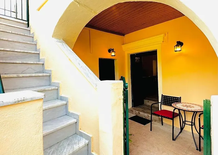 Kansoneta-traditional Mansion In Gastouri Village * Gastouri (Corfu)