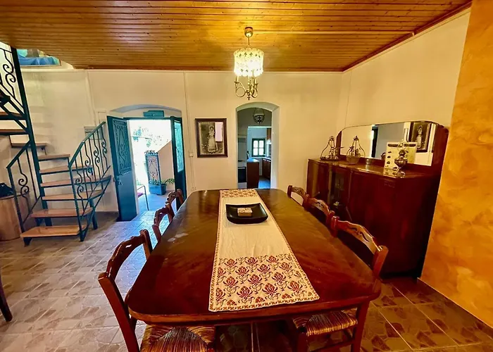Kansoneta-traditional Mansion In Gastouri Village بيت للعطل Gastouri (Corfu)