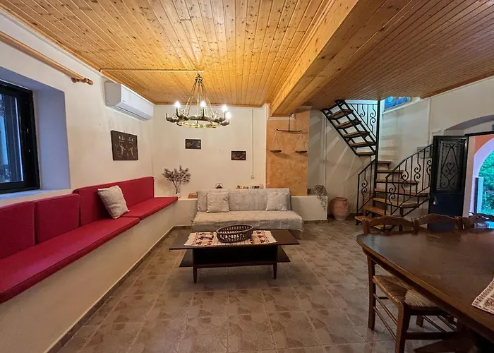 Kansoneta-traditional Mansion In Gastouri Village بيت للعطل *